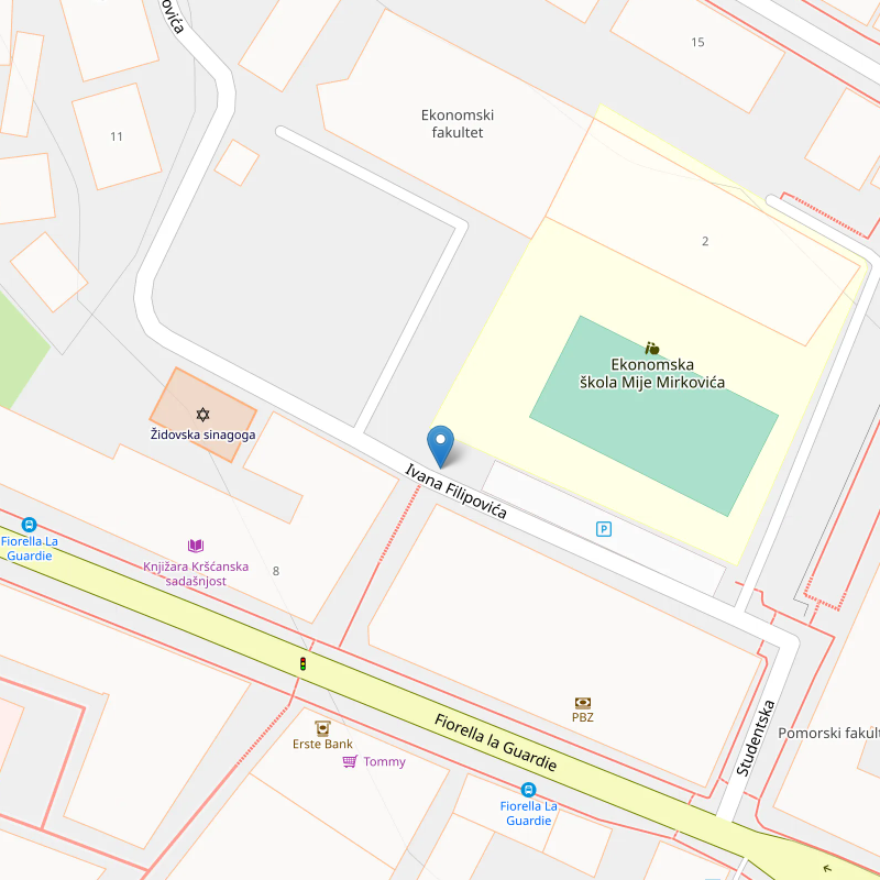 i.filipovica  (ispred ekonomskog faksa)